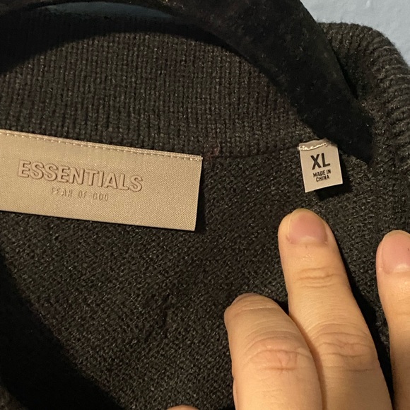 Fear of God Essentials Black Knit '1977' Long Sleeve Polo - Picture 9 of 15